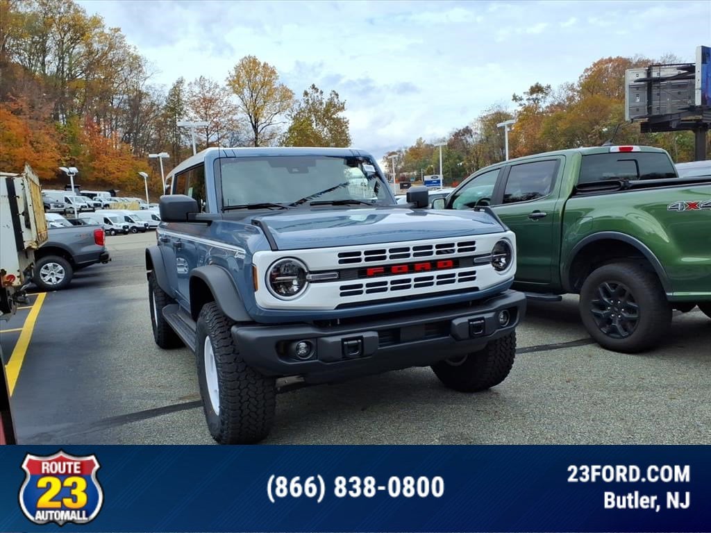 2025 Ford Bronco 4-Door Heritage Editon's photo