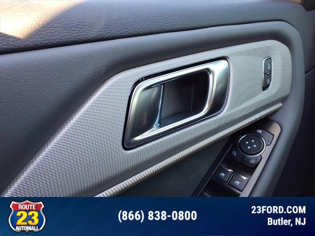 New 2026 Ford Explorer Active w/200A Pkg SUV