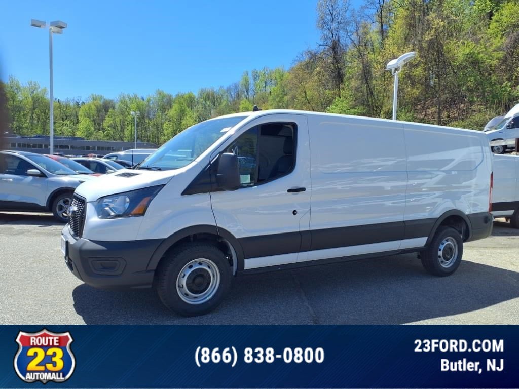 2025 Ford Transit photo 3