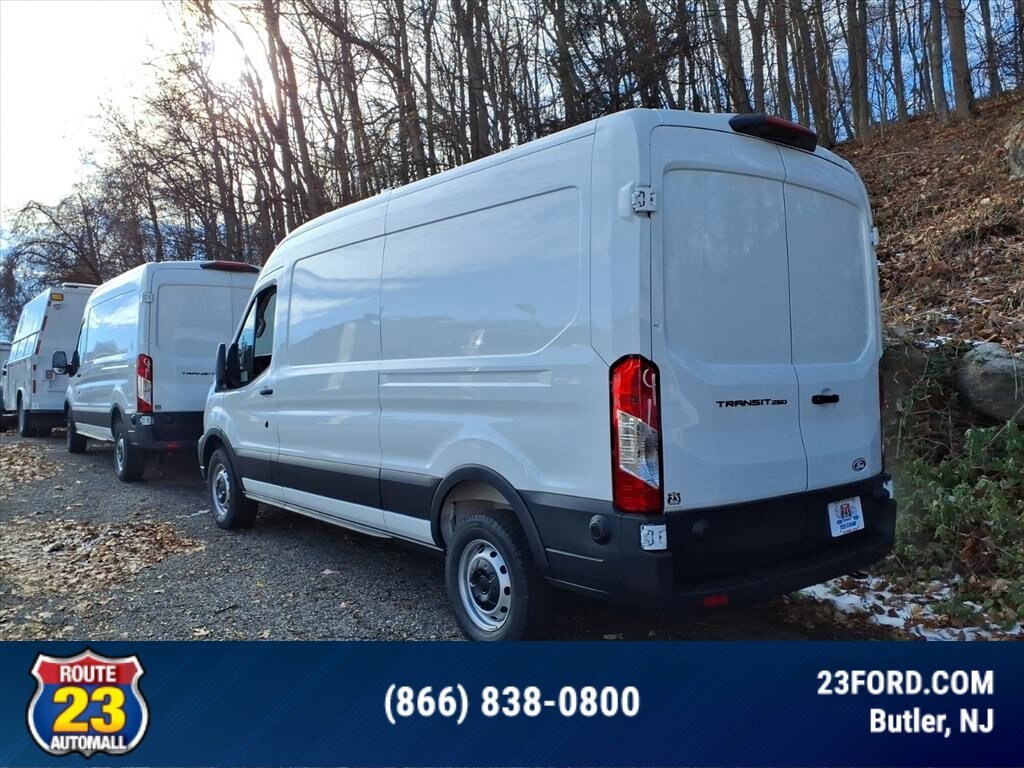 New 2026 Ford Transit-250 Cargo Van Medium Roof Van