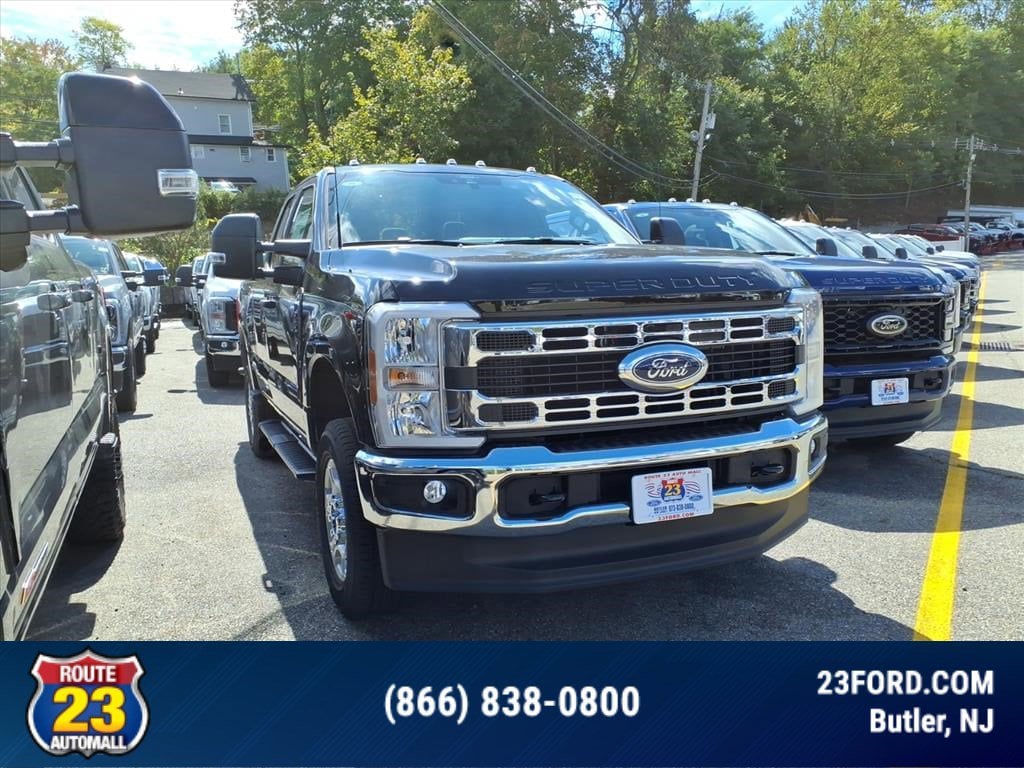 2026 Ford F-250 Super Duty XL's photo