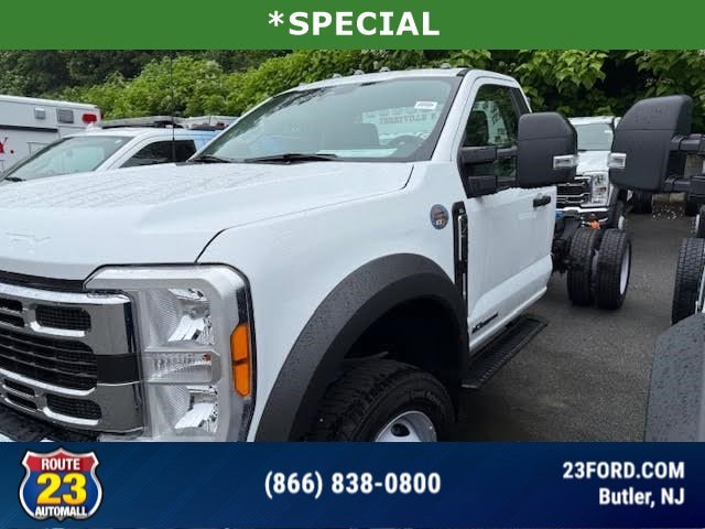 2023 Ford F-450 Chassis Truck Regular Cab 