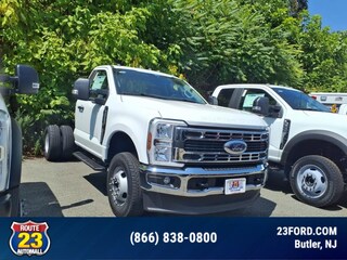 2025 Ford F-350 Chassis XL Truck Regular Cab