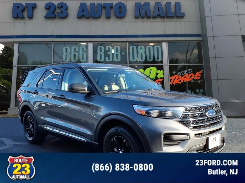 2022 Ford Explorer XLT's photo