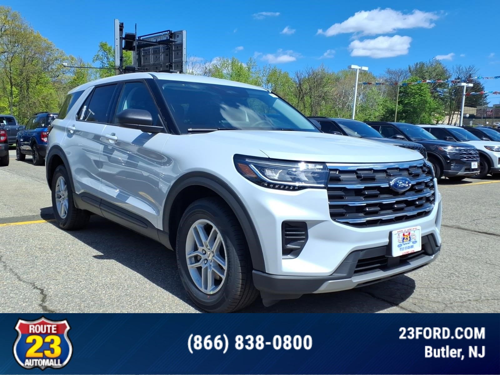 2026 Ford Explorer Active 4WD's photo
