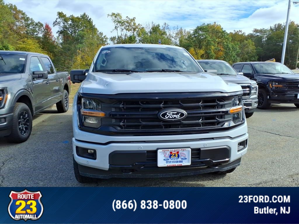 2025 Ford F-150 XLT photo 2