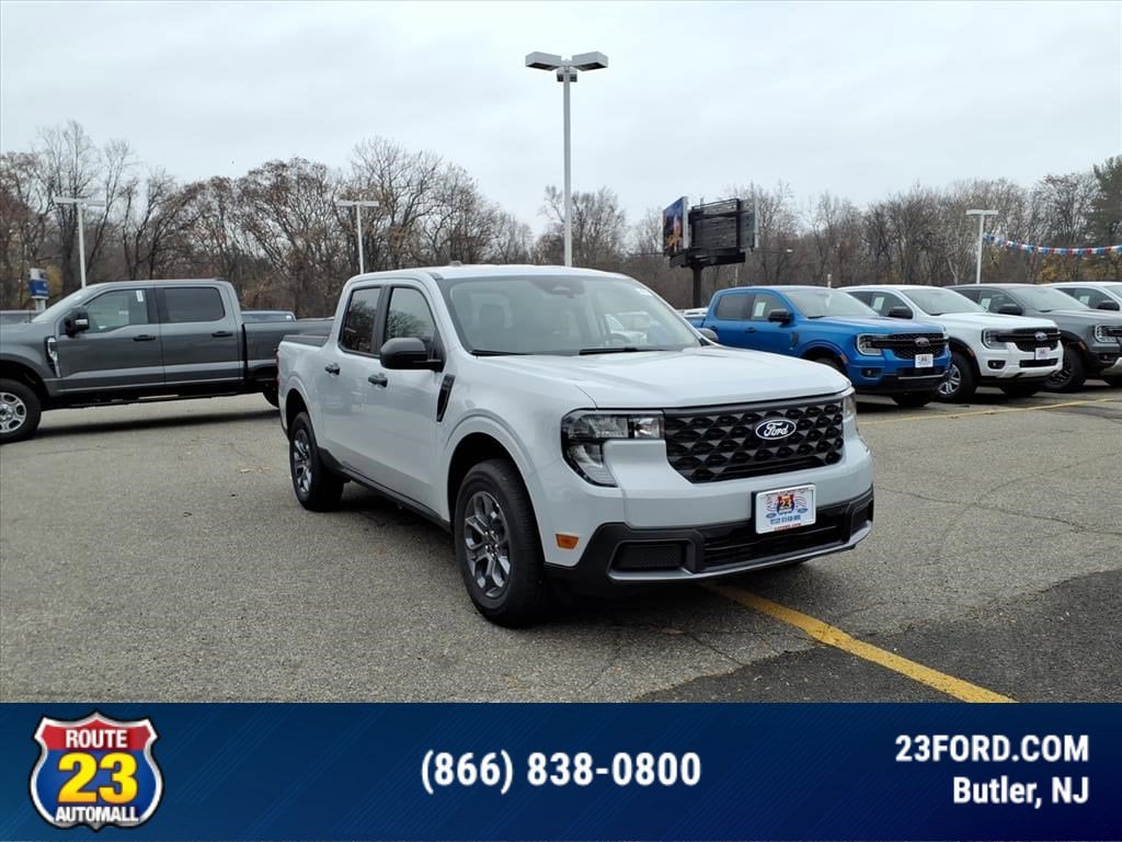 2025 Ford Maverick XLT's photo