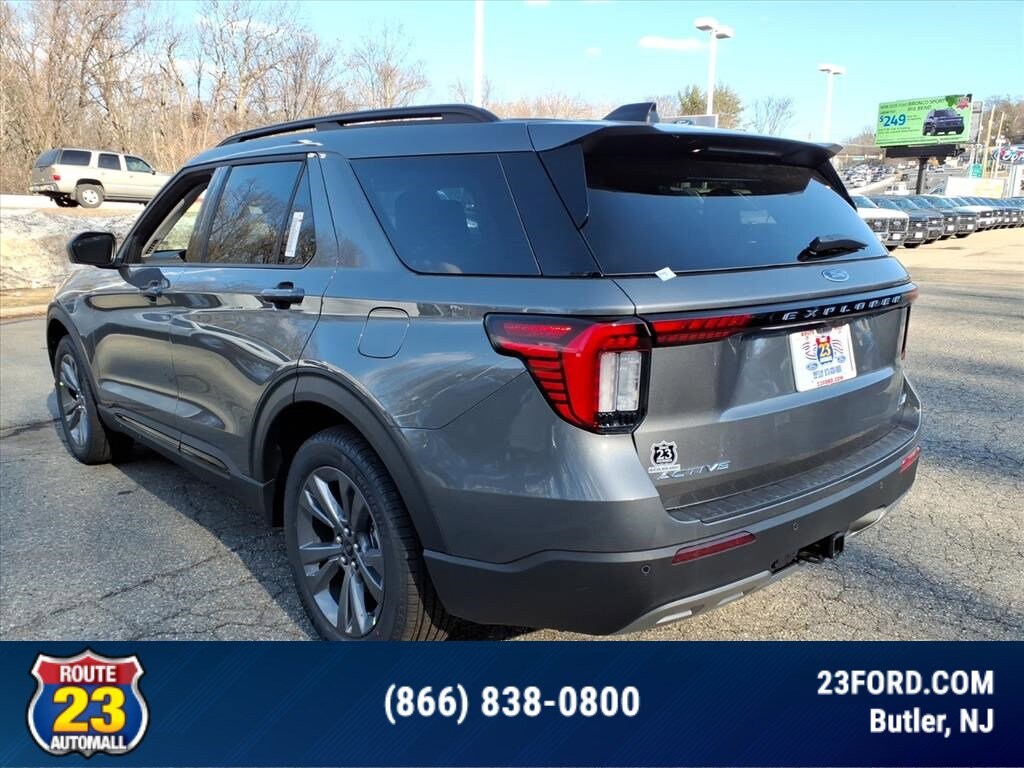 New 2026 Ford Explorer Active w/200A Pkg SUV