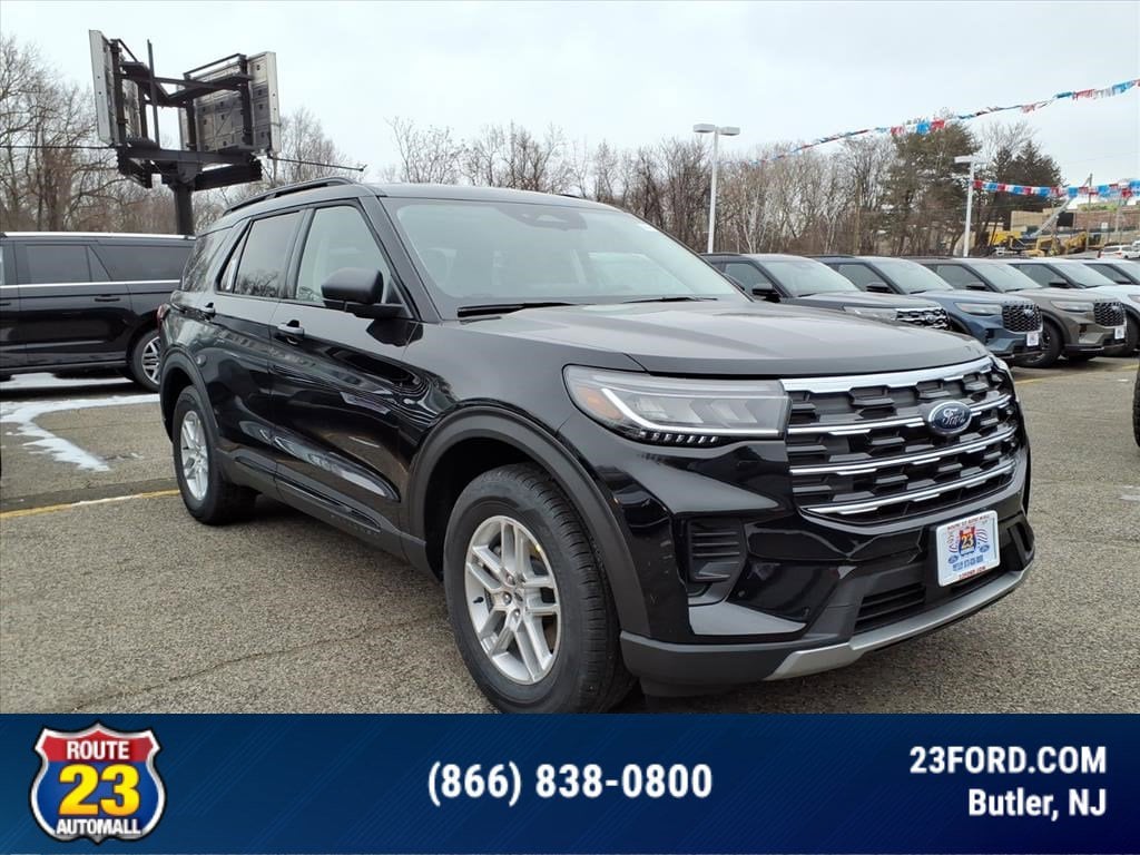 2026 Ford Explorer Active 4WD's photo