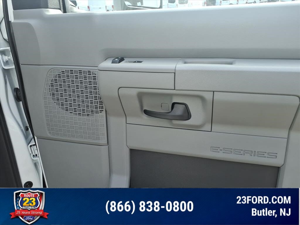 2026 Ford E-Series Cutaway Base - Photo 8