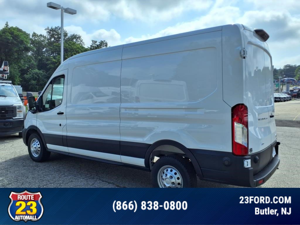 2025 Ford Transit photo 4