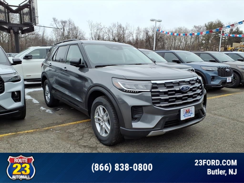 2026 Ford Explorer Active's photo