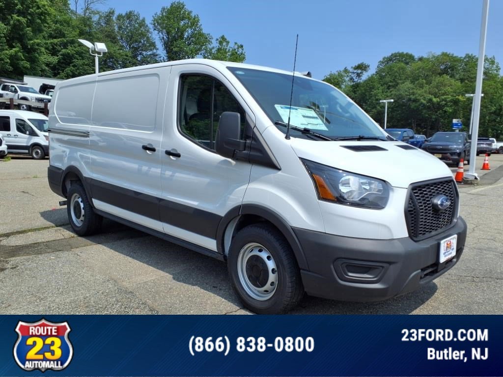 2025 Ford Transit Van Base's photo
