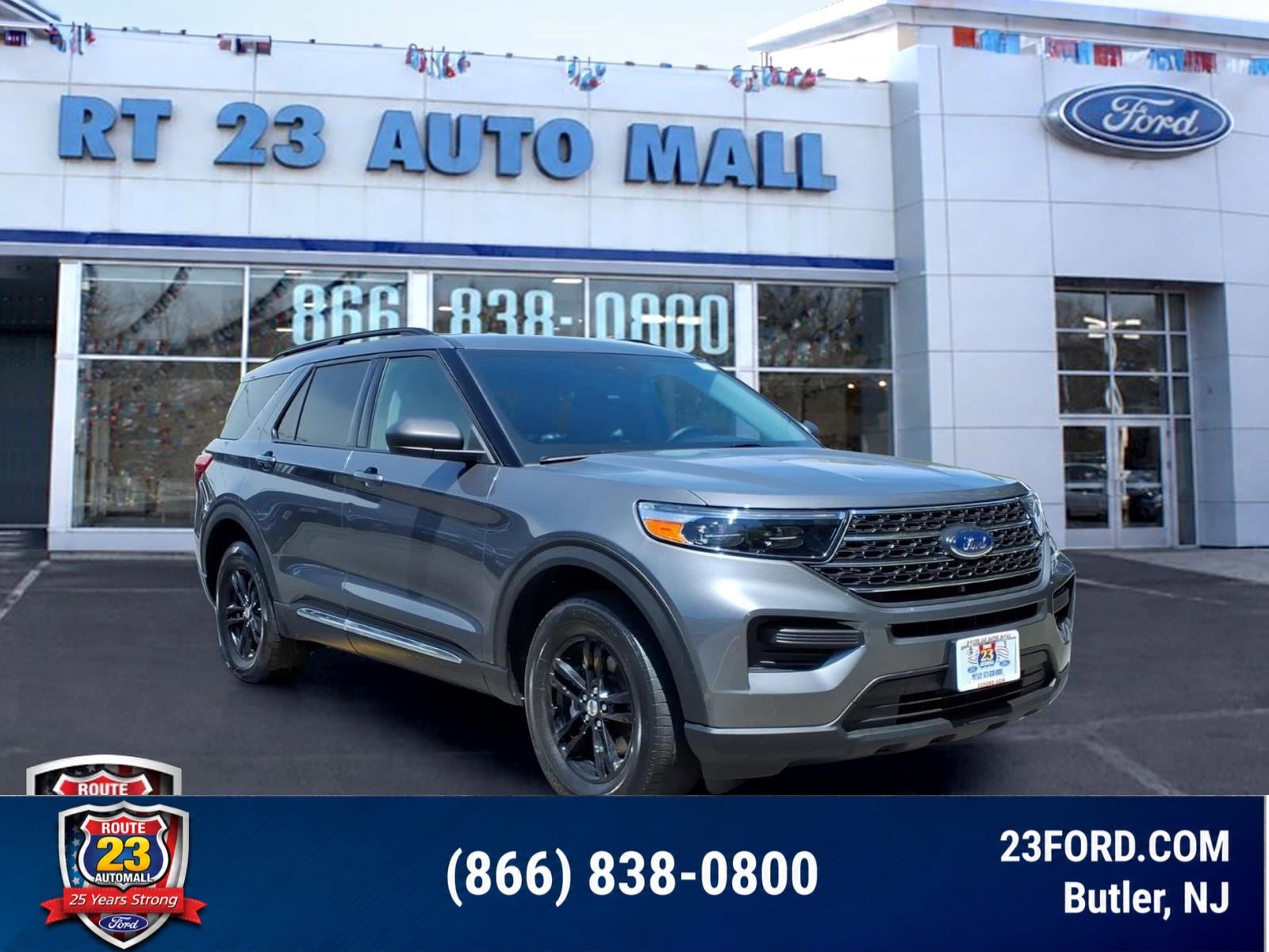 2022 Ford Explorer XLT 4WD's photo