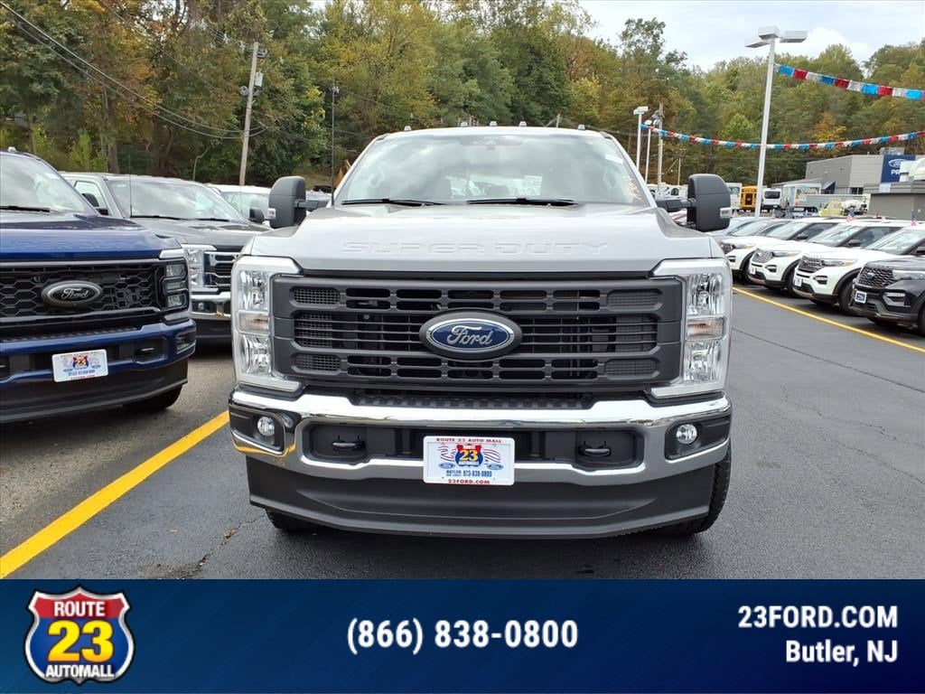 New 2026 Ford F-350 XL Truck Super Cab