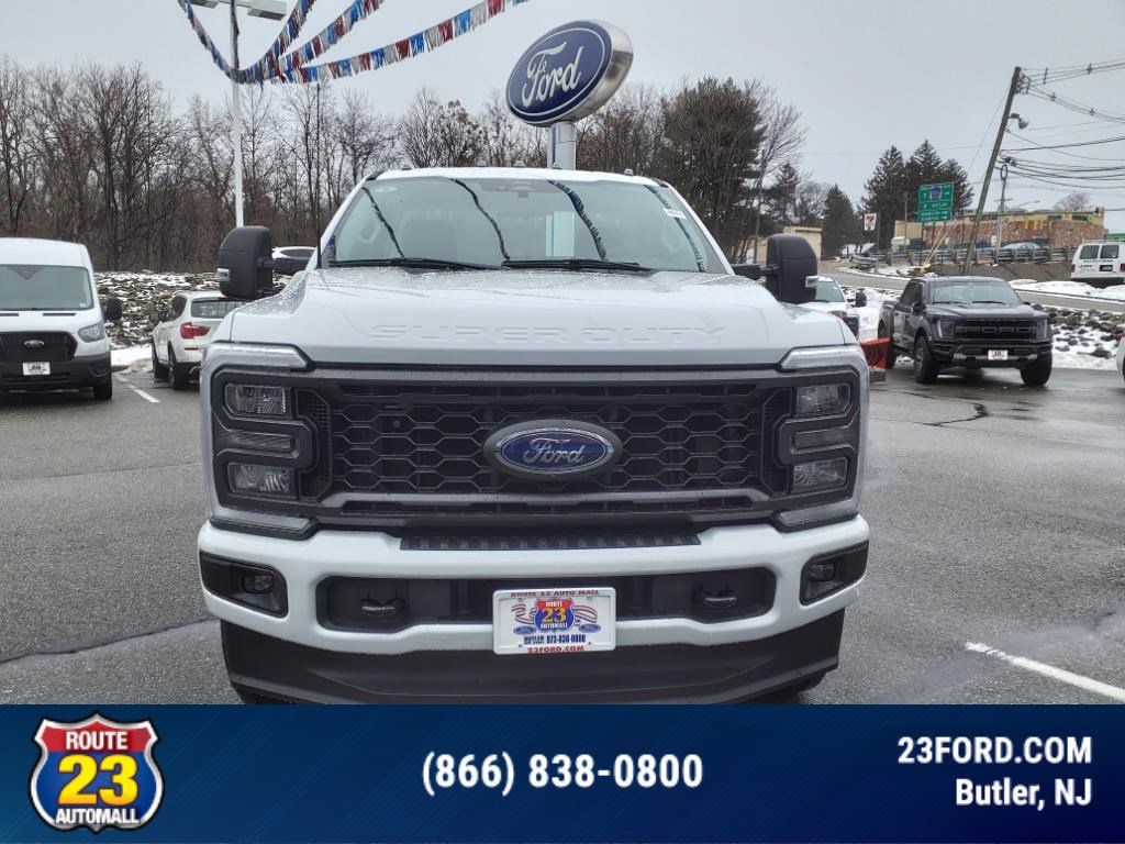 2024 Ford F-350 XL photo 2
