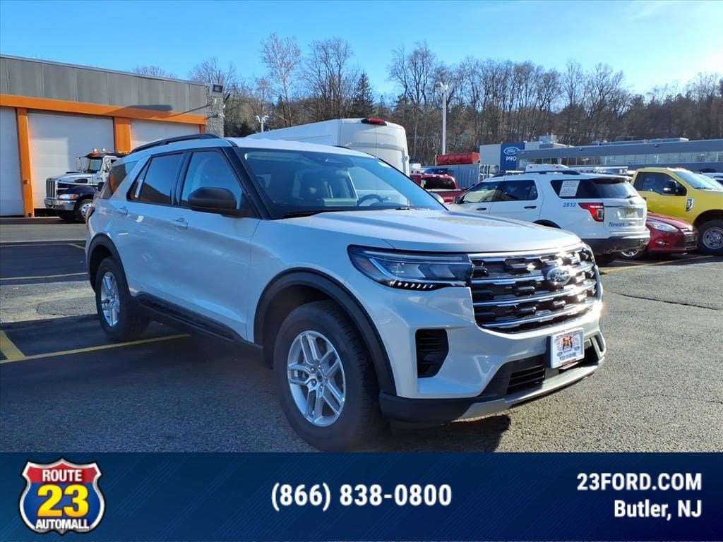 2026 Ford Explorer Active's photo