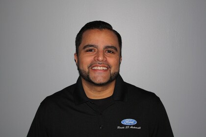 Staff member  Alexis Rosario from ID_ee65479c0405