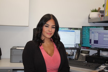 Staff member Roselynn from ID_272be9