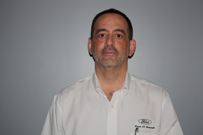 Staff member Lenny Federici from ID_063b3fdb09e6