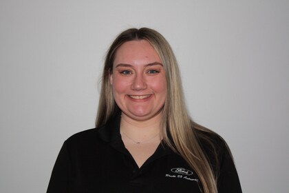 Staff member Keely Hoehl from ID_ee65479c0405