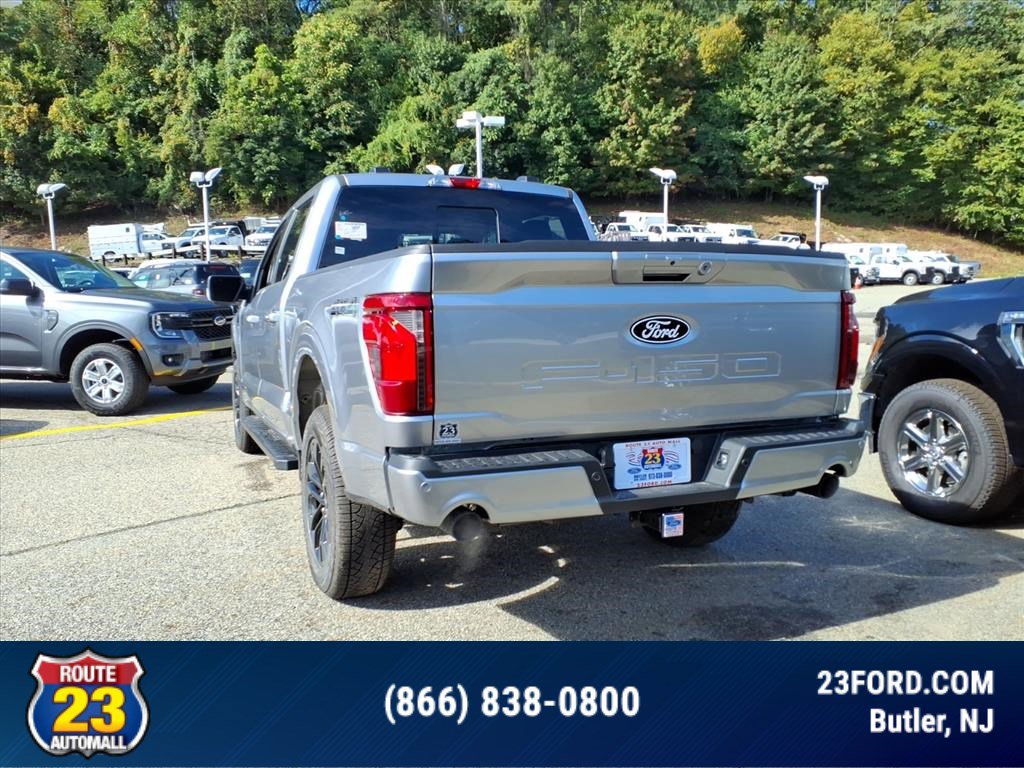 2025 Ford F-150 XLT photo 2