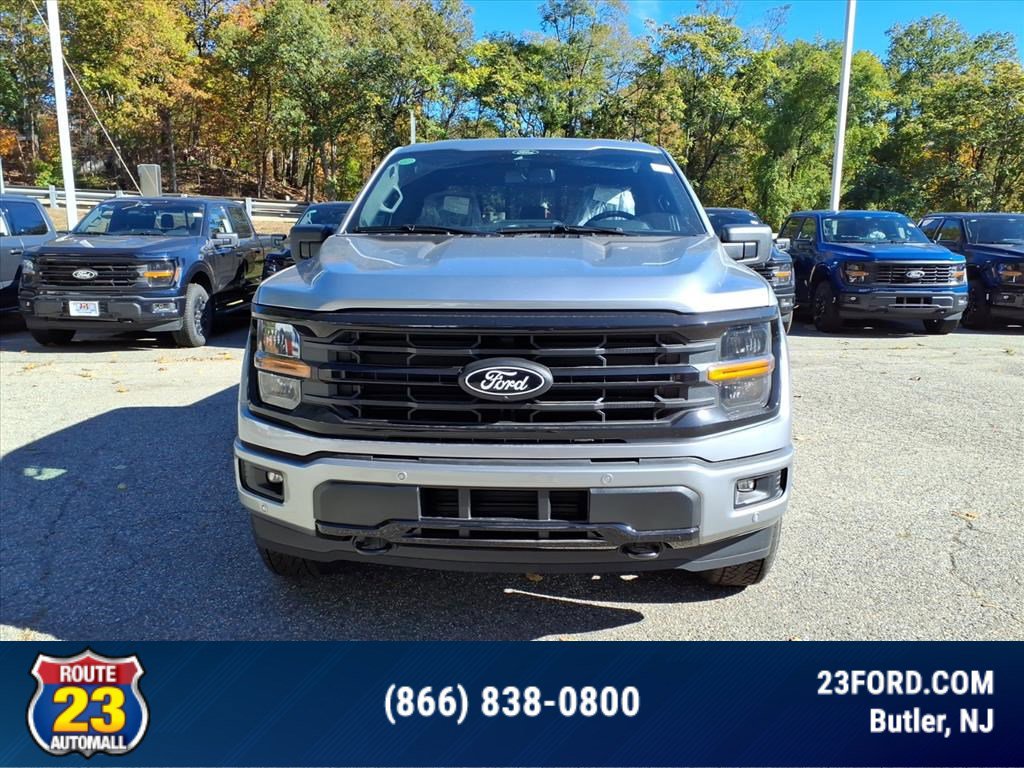 2025 Ford F-150 XLT photo 3