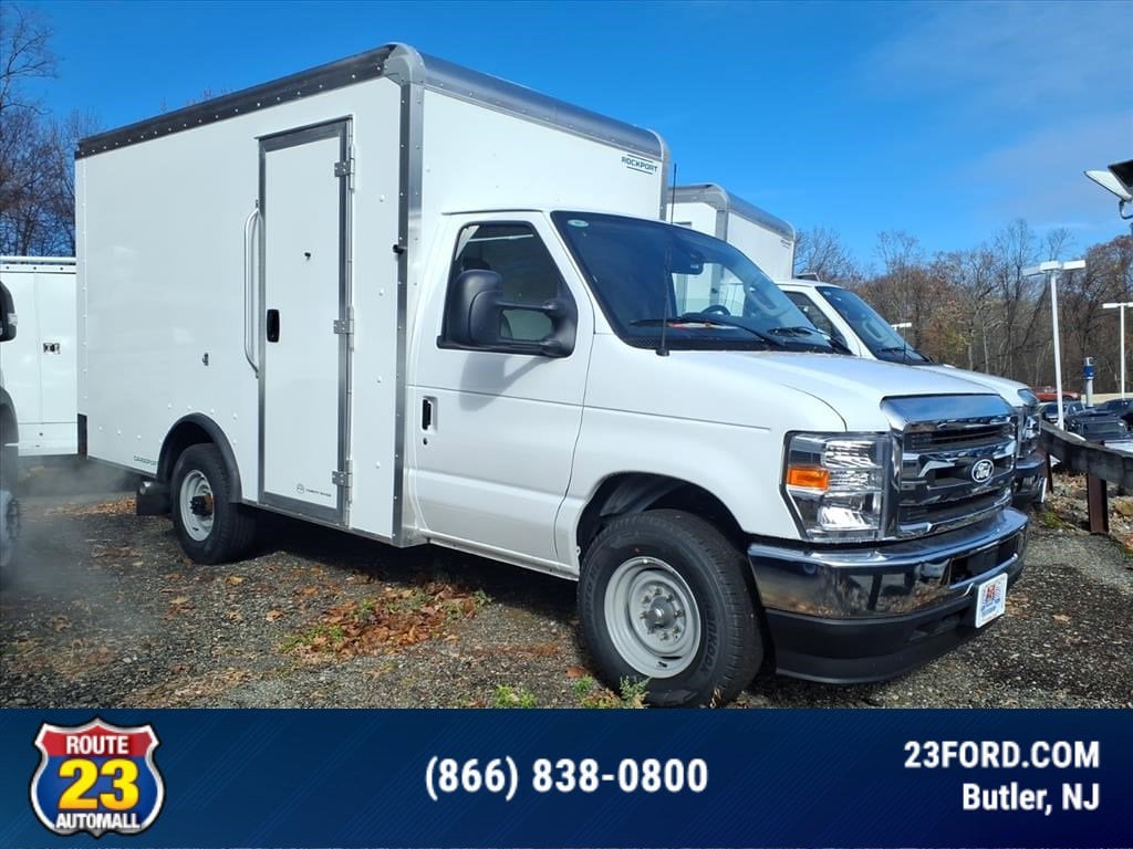 2026 Ford E-350 Cutaway Truck 