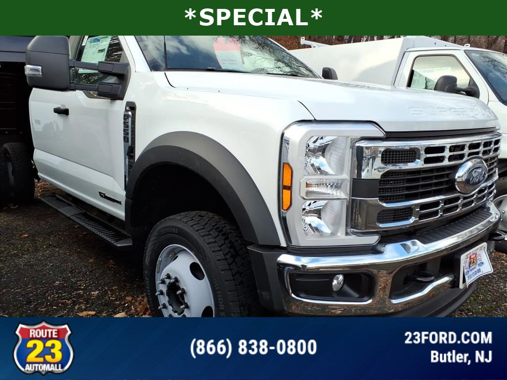 2024 Ford F-550 Super Duty Chassis Cab XL's photo