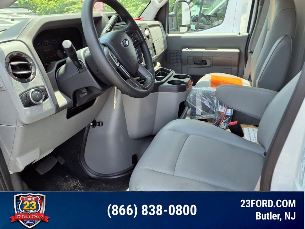 2026 Ford E-Series Cutaway Base - Photo 17