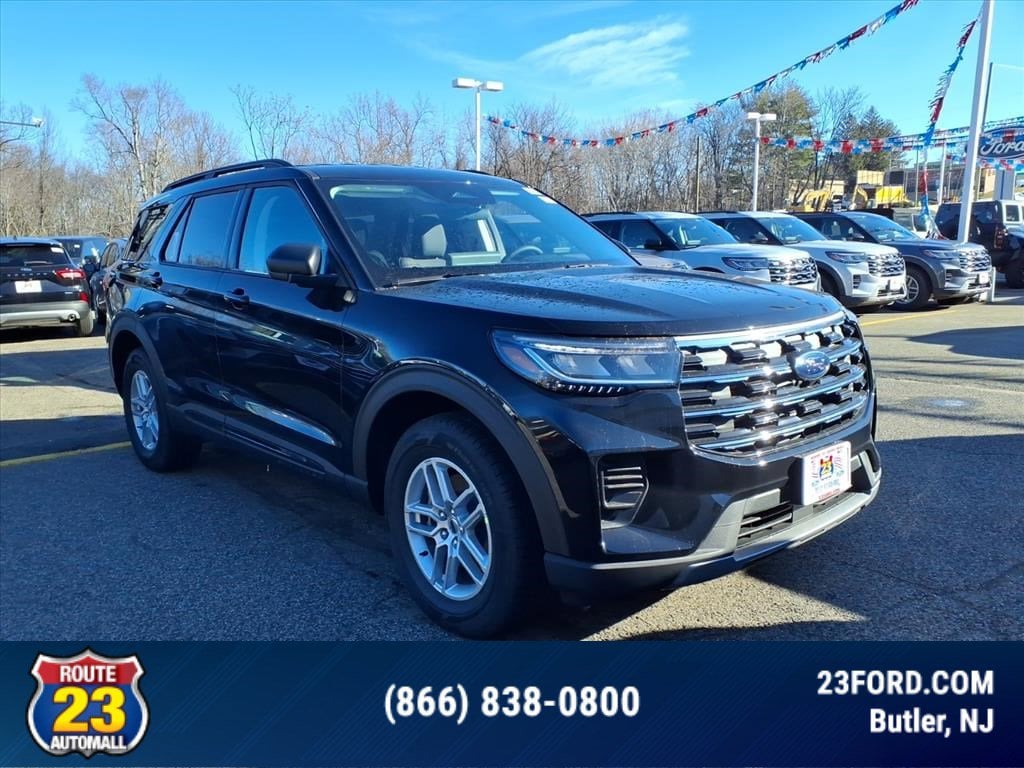 2026 Ford Explorer Active 4WD's photo