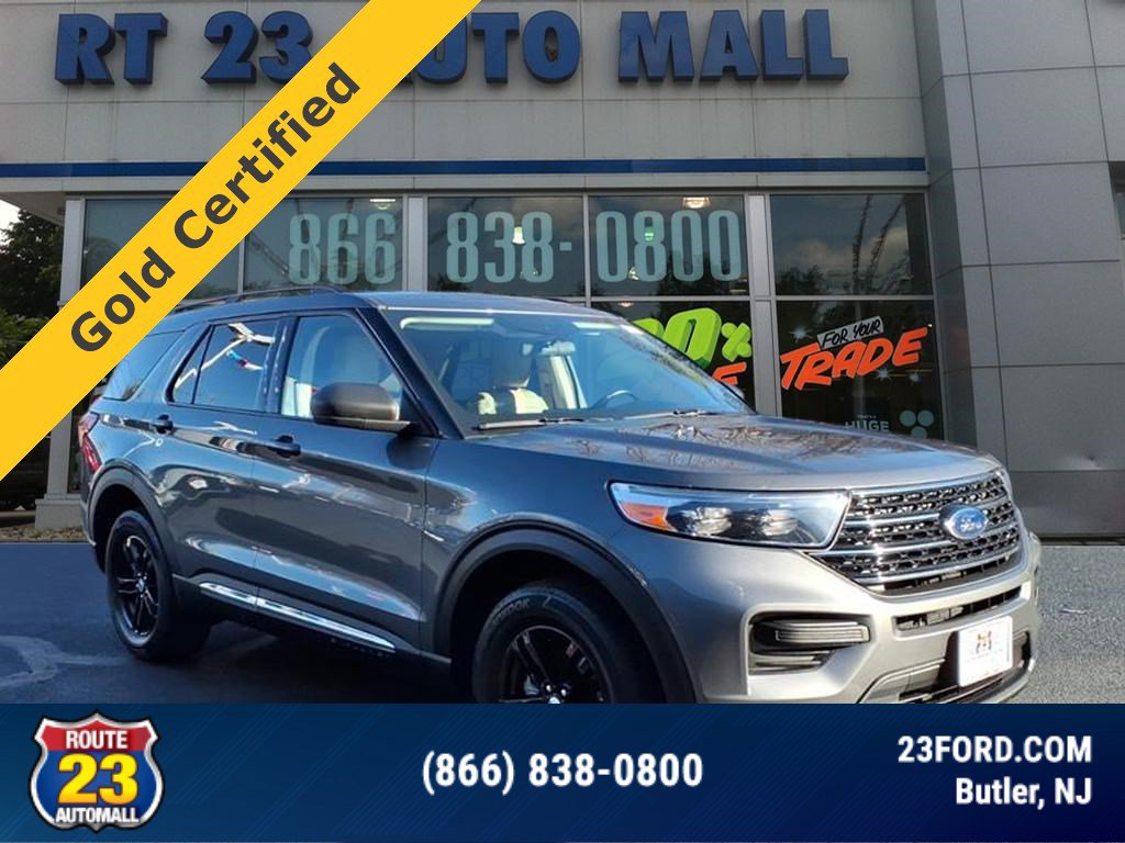 2022 Ford Explorer XLT's photo