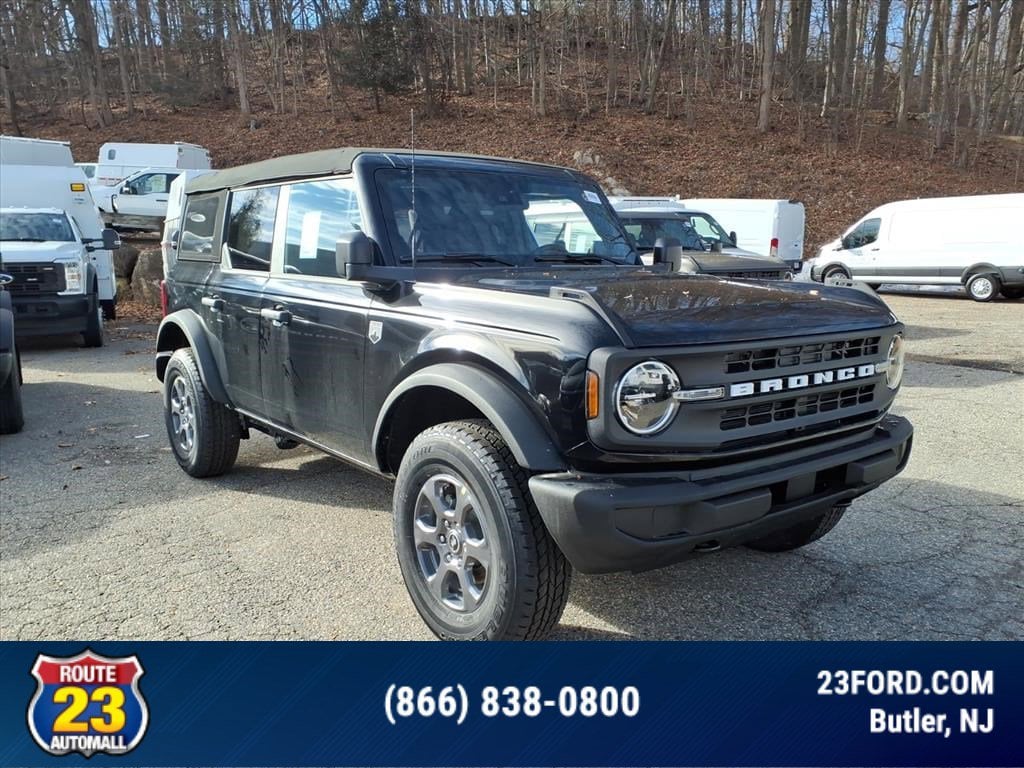 2025 Ford Bronco 4-Door Big Bend's photo