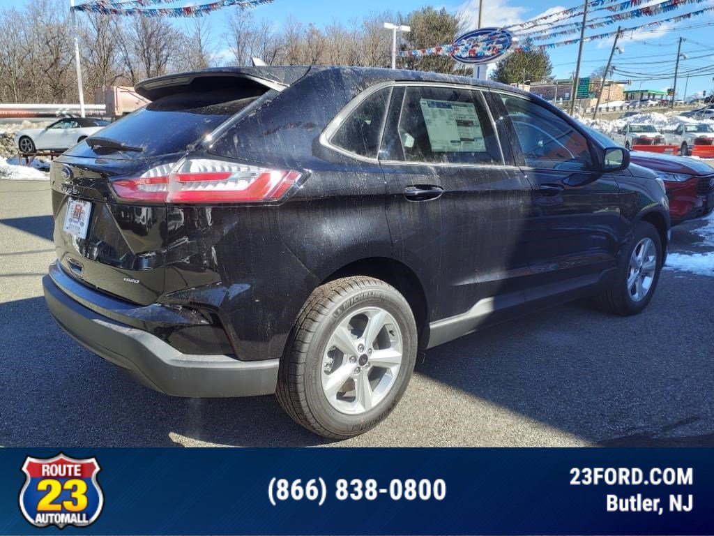 2024 Ford Edge SE photo 4