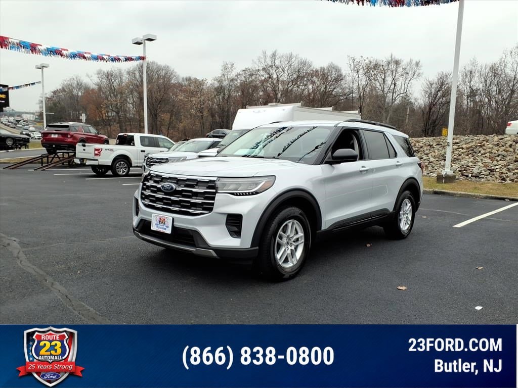 New 2026 Ford Explorer Active w/200A Pkg SUV