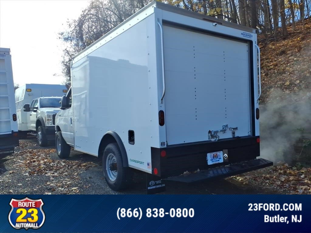 New 2026 Ford E-350 Cutaway E-350 Truck