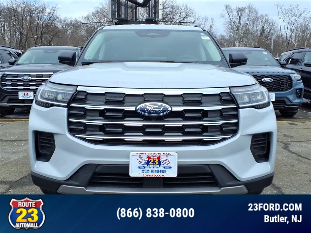 New 2026 Ford Explorer Active w/200A Pkg SUV