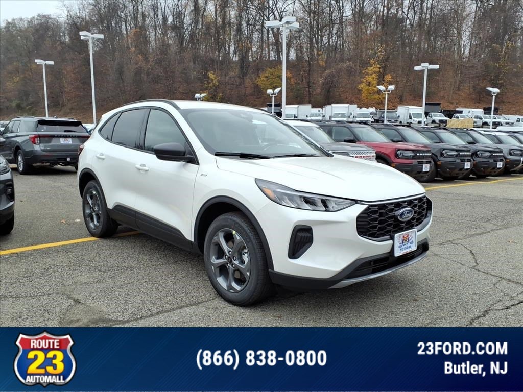 2026 Ford Escape ST-Line's photo