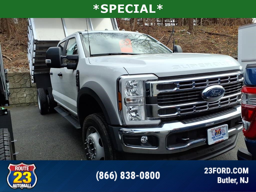 2024 Ford F-550 Super Duty Chassis Cab XL's photo