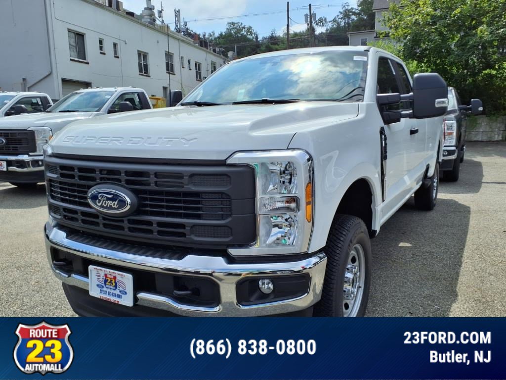2025 Ford F-250 XL photo 2