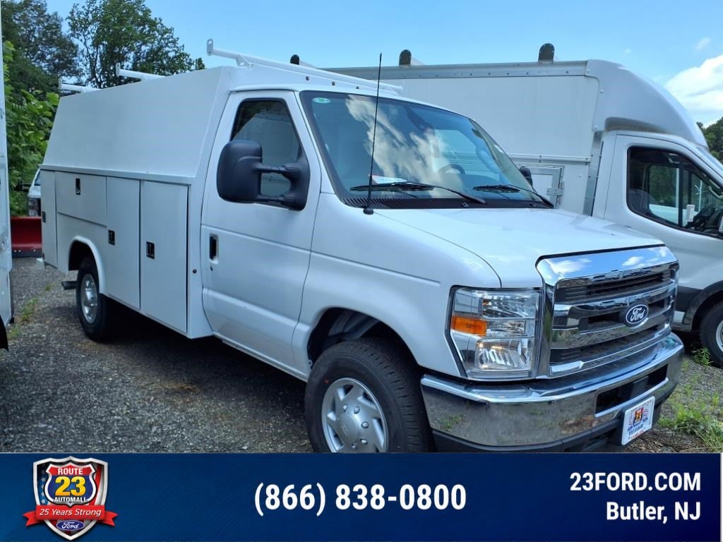 2026 Ford E-350 Cutaway Truck 