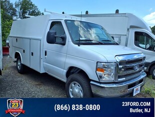 2026 Ford E-350 Cutaway E-350 Truck