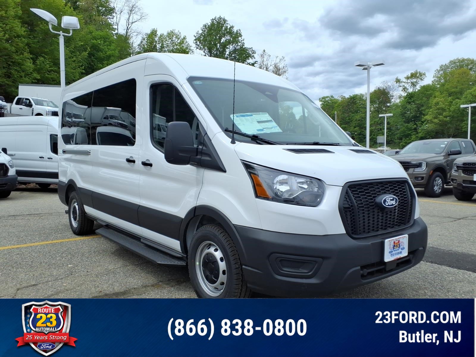 2026 Ford Transit 350 XL Med Roof Sliding Pass. 148's photo