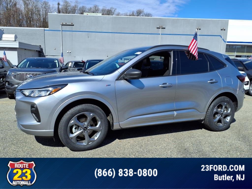 2024 Ford Escape ST-Line photo 3
