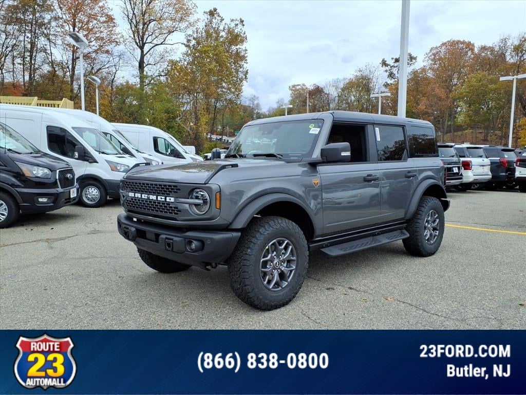 New 2025 Ford Bronco Badlands SUV