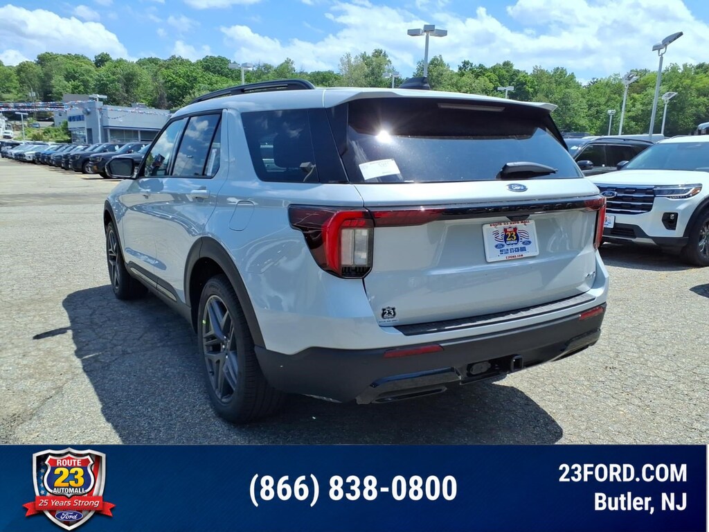 New 2026 Ford Explorer ST-Line SUV