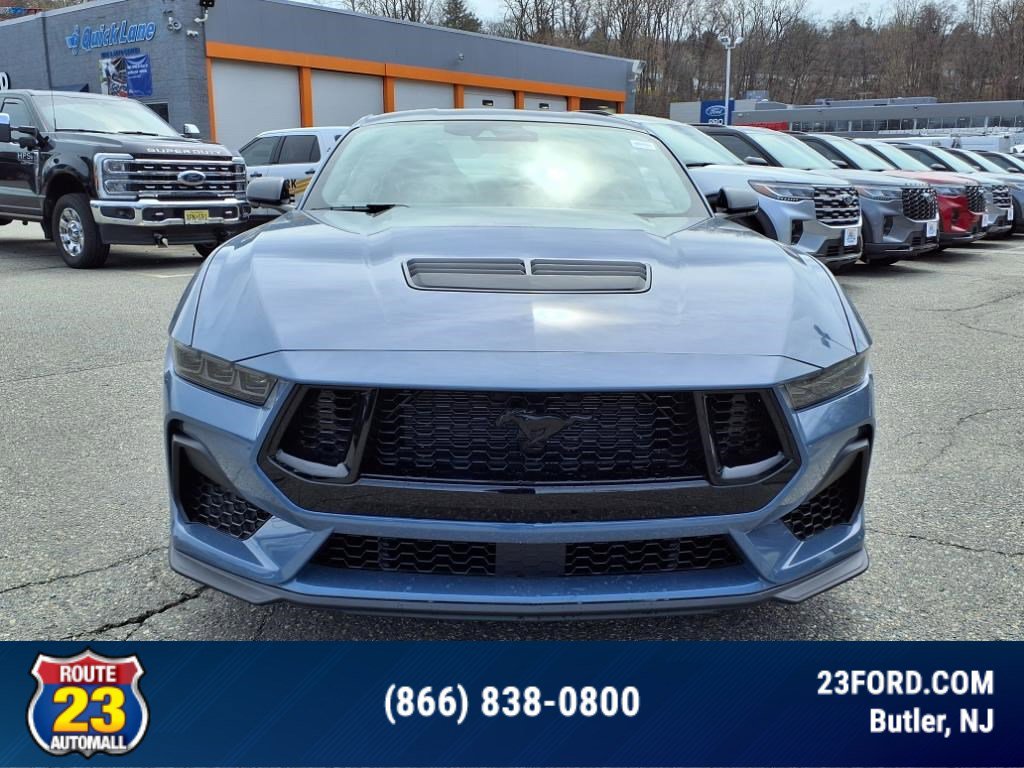 2025 Ford Mustang GT Premium photo 2