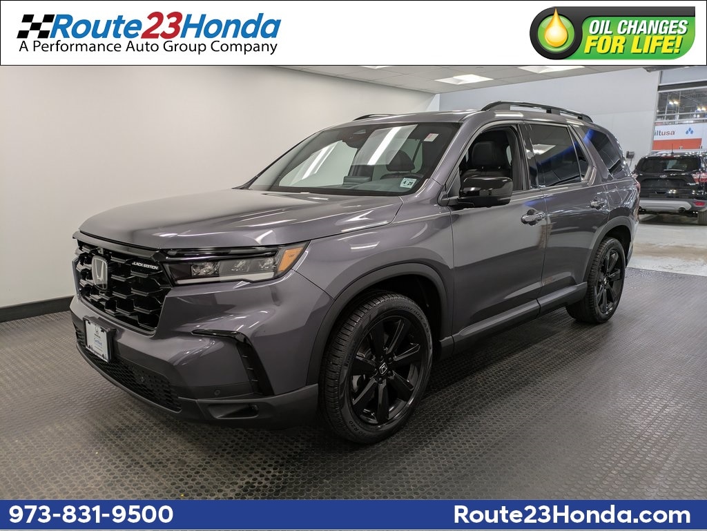 Used 2025 Honda Pilot Black Edition SUV