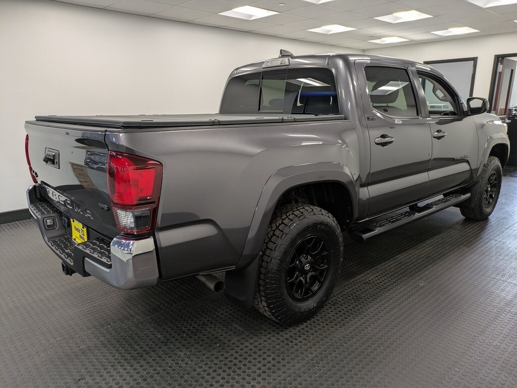 2021 Toyota Tacoma SR5 V6 photo 4