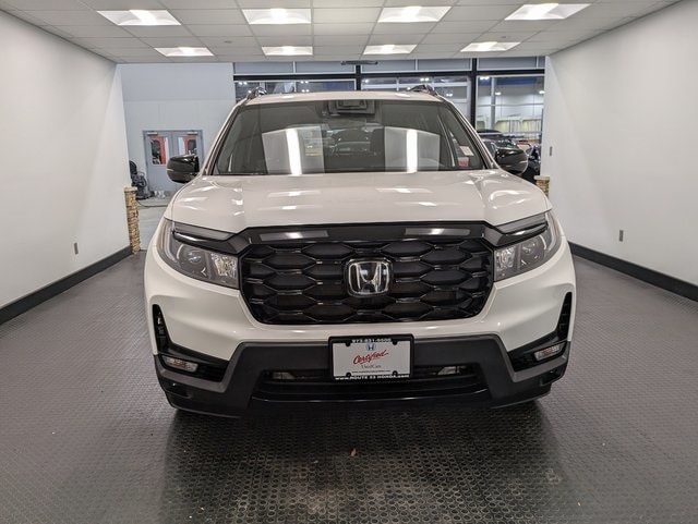 Used 2022 Honda Passport Elite with VIN 5FNYF8H02NB012695 for sale in Pompton Plains, NJ